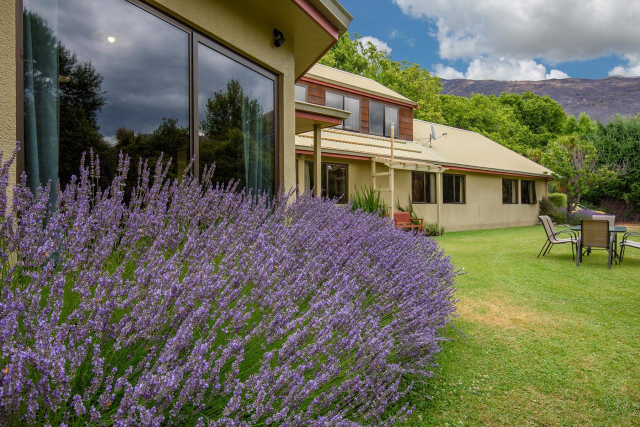Altamont Lodge Wanaka Exterior foto